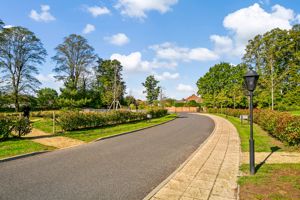 Pavilion Place Road- click for photo gallery